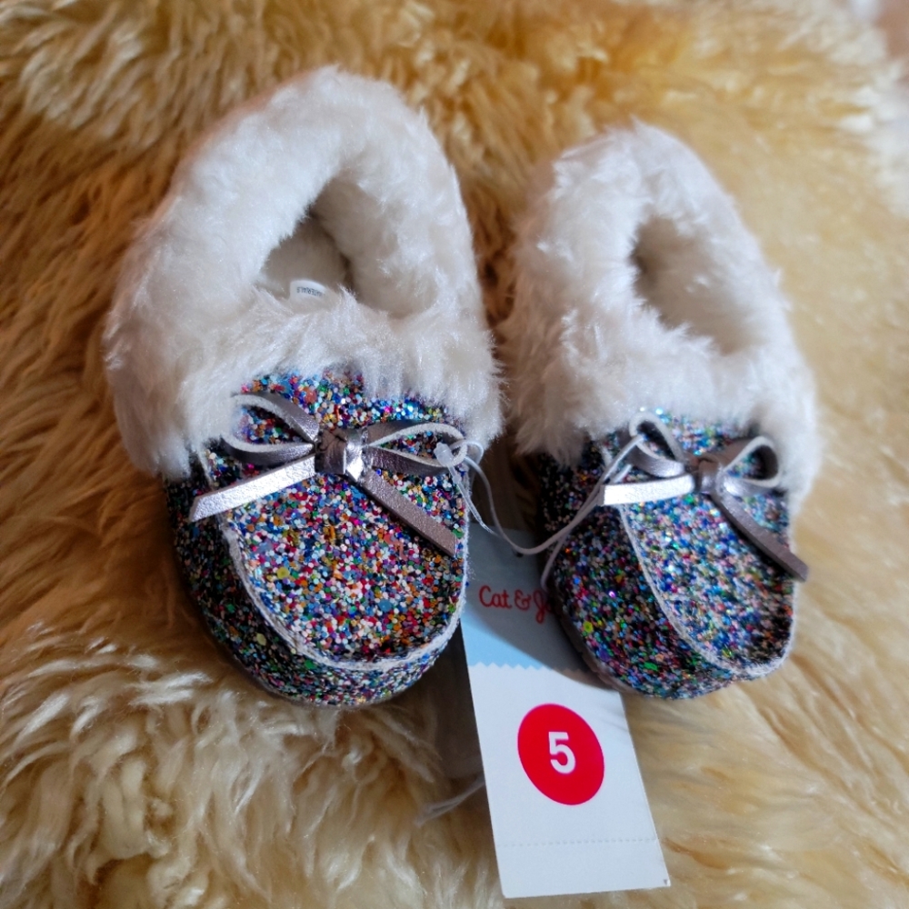 Cat And Jack Rainbow Glitter Sherpa Lined Slippers Girls Small Size 5 NWT - Picture 3 of 11
